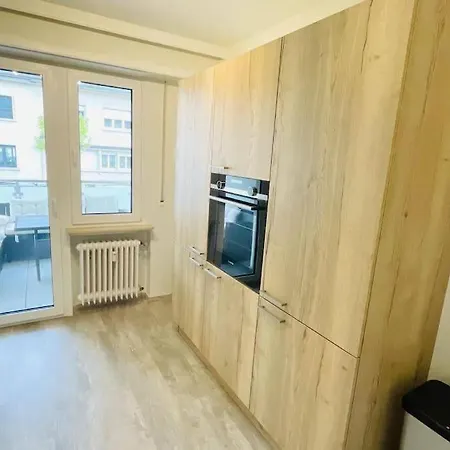 Three Bedrooms In Center With Terrace&parking