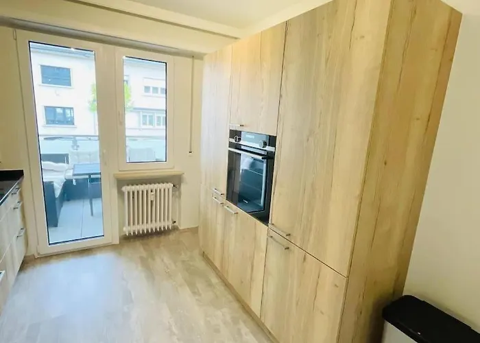 Three Bedrooms In Center With Terrace&parking