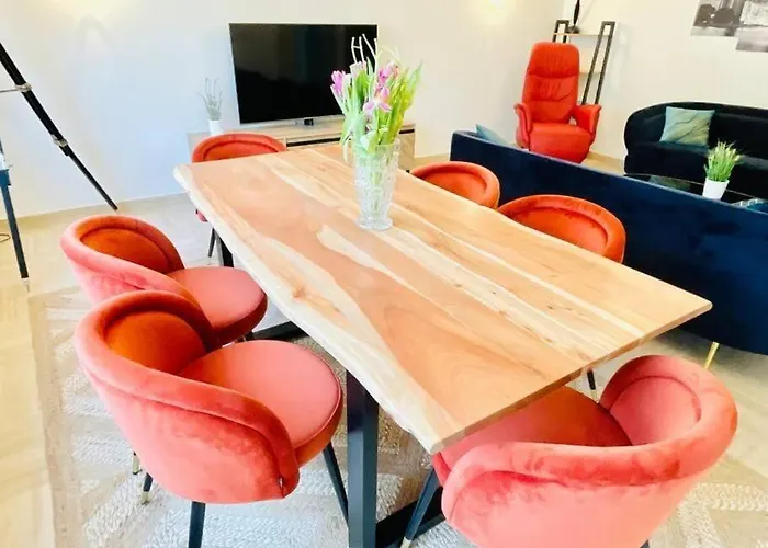 Three Bedrooms In Center With Terrace&parking דירה