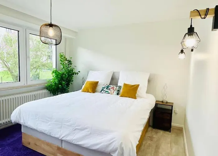 Appartement Three Bedrooms In Center With Terrace&parking *