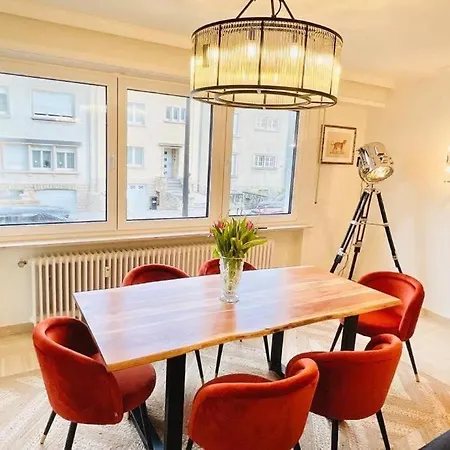 Appartement Three Bedrooms In Center With Terrace&parking